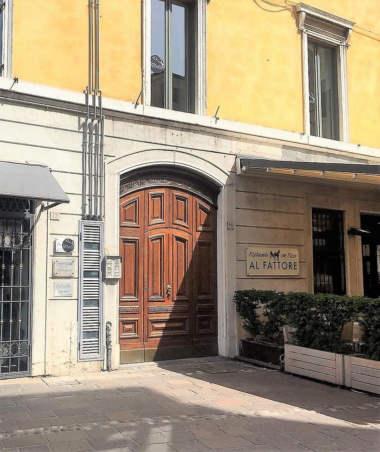 Desenzanoloft Official Partner Marriott Homes & Villas - Let It Be A Dream - Renovation 2025 Lake View Desenzano del Garda Eksteriør bilde